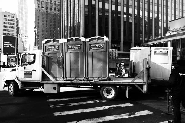 Portable Toilet Options We Offer in Palisades Park, NJ
